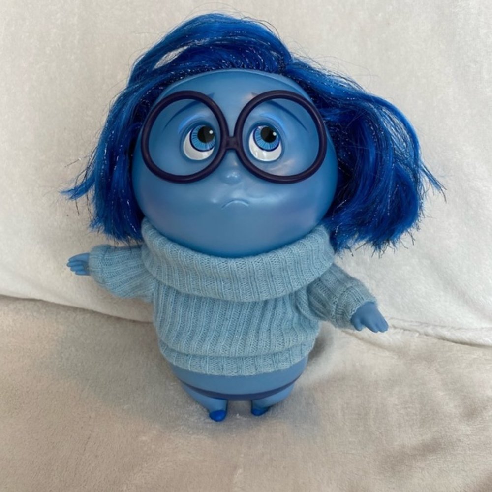 Disney Store Pixar Inside Out  figure doll talking light up Sadness toy 7 inch